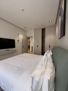 Luxury Apartment Cozy At Apartment Mataram City - 7