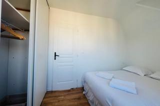 Bright apartment near the beach and casino - 1