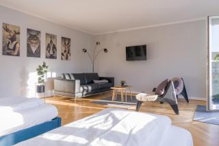 Urbanes Apartment- 3 Schlafzimmer- 6 Personen- Balkon- Parkplatz- WLAN- Waschmaschine - 8