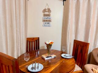 Cozy 1BR Free WiFi Parking Near Main road and Restaurant - 1