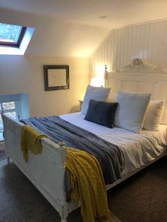 Pet-Friendly Woodland Escape, 30 acres, Turriff. - 4