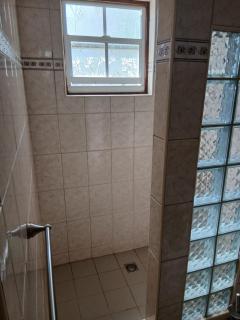 E Luga Guesthouse - 6