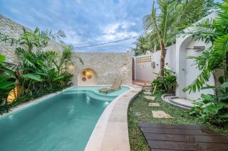 Designer Mediterranean 2BR Villa Near Pererenan - 8