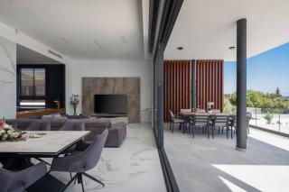 Luxury Villa Excellence with a pool - 5