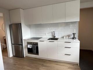 Private Sunny 1 Bed Apartment - 9