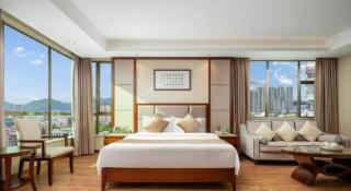 Zhonglian Harbor Hotel - 1