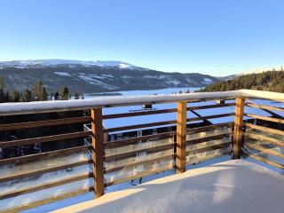 Ski-In Flat with Sauna & Balcony - 6