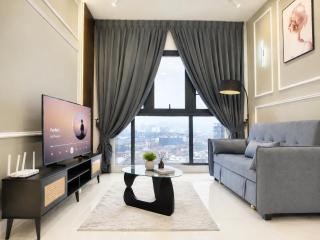 Skyline KL Bukit Bintang Luxury Condo doorstep LRT station - 4