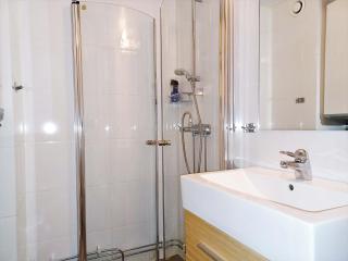 Cozy home for 4 in Central Bjornen - 6