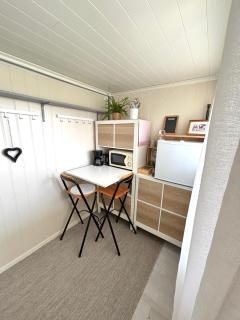 Indépendant, privatif, chambre et salle de bain - 0