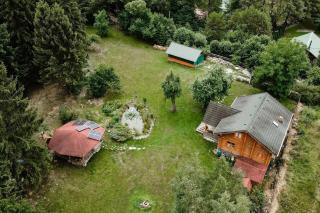 Traditional wooden cottage - 9