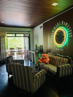 Chamikara Homestay - 9