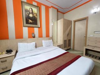Hotel Mid Town - 4