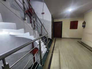 Hotel Mid Town - 4