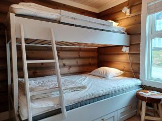 Ski-In Duplex with Fireplace & Sauna - 6