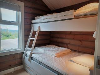 Ski-In Duplex with Fireplace & Sauna - 5