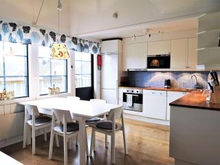 Smart base for 7 with Sauna in Tege - 8