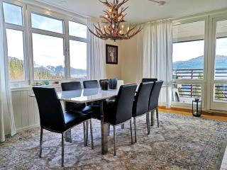 Spacious Ski-In Home for 10 with Sauna - 7