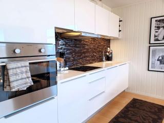 Ski-In Home with Great Views & Sauna - 3