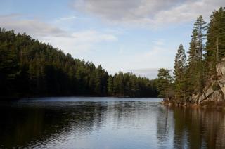 Spectalular glass-iglo suite by a fairytale lake - 6