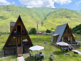 Kazbegi Riverfront Cabin - 8