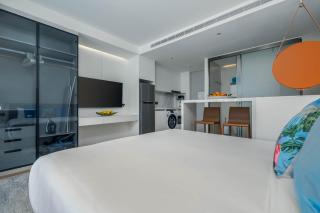 Modern Pool Access Condo At Beachfront Bang Tao Beach - 5
