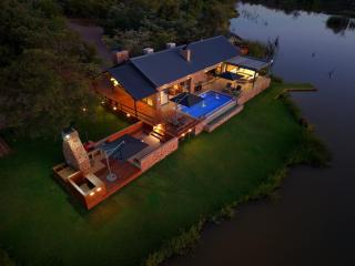 Reflections Camp - Vula Valla Game and Safaris - 5