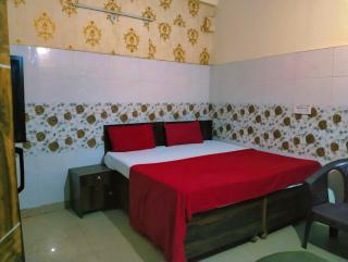 The Singh Hotel - 4