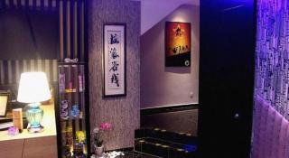 Rock & Roll Hotel Klang - 8