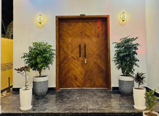 Amberi Vista Villa by Awsmberg Stays - 9