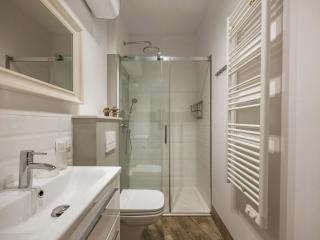 Lavinia Suite with City View - 2BR - Kazimierz - 6