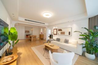 Merit永业 family suite exclusive apt in SH downtown - 8