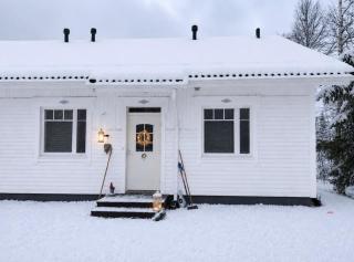 Cosy Arctic Stay - 0
