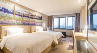 Lavande Hotels Ganzhou Golden Plaza - 4