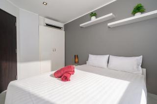 Modern 1BR Condo Tower One 205 - Pool & Gym - Chalong Pier - 4