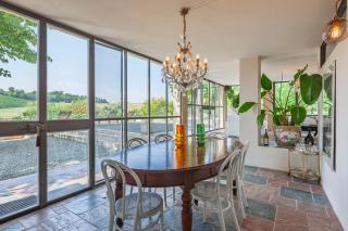 Hostdomus - Pool and Wine - 1