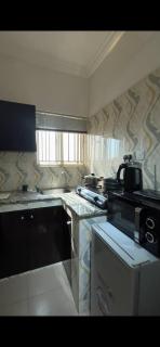 Milano's 2 Bedroom Luxury - 4