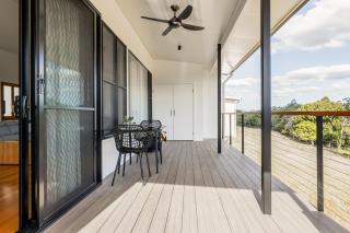 Seven Peaks Farm Stay - 9