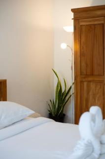 SESEH Guesthouse I CoWorking I Pool & Kitchen - 3