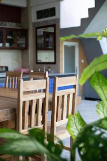 SESEH Guesthouse I CoWorking I Pool & Kitchen - 2