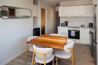 208 Seahorse - Premium 2 Bedroom Apartment with AC - 6