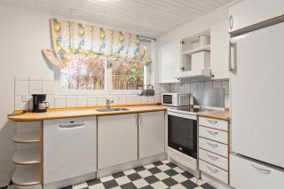 One floor villa with 6 rooms and 2 baths in Rødby - 9
