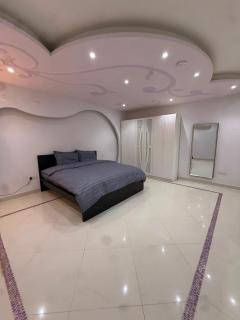 Kingdom View Residence entire floor with 3BR in Al-Sulaymaniyah - 9