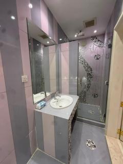 Kingdom View Residence entire floor with 3BR in Al-Sulaymaniyah - 3