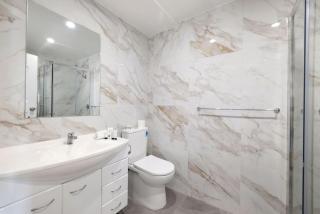 Private Sunnybank Studio, Parking, Great Location - 2