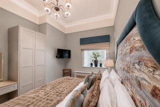 Cosy Gate Lodge on the Parsonstown Estate - 6