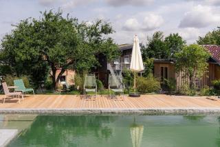 Design-Appartement im Grünen mit Schwimmteich - 0