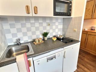 Résidence Le Chantelouve - Studio cabine avec mezzanine pour 5 personnes à Val d'Isère à 300m du centre du village et 450m des pistes MAE-1805 - 4