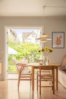 Two Bedroom Apartment with Two Bathrooms and Private Terrace and Garden - 4