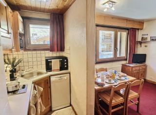 Résidence Rogoney - Les Bleuets - Studio 3 personnes à Val d'Isère à 300m du centre du village et 100m des pistes MAE-1850 - 3